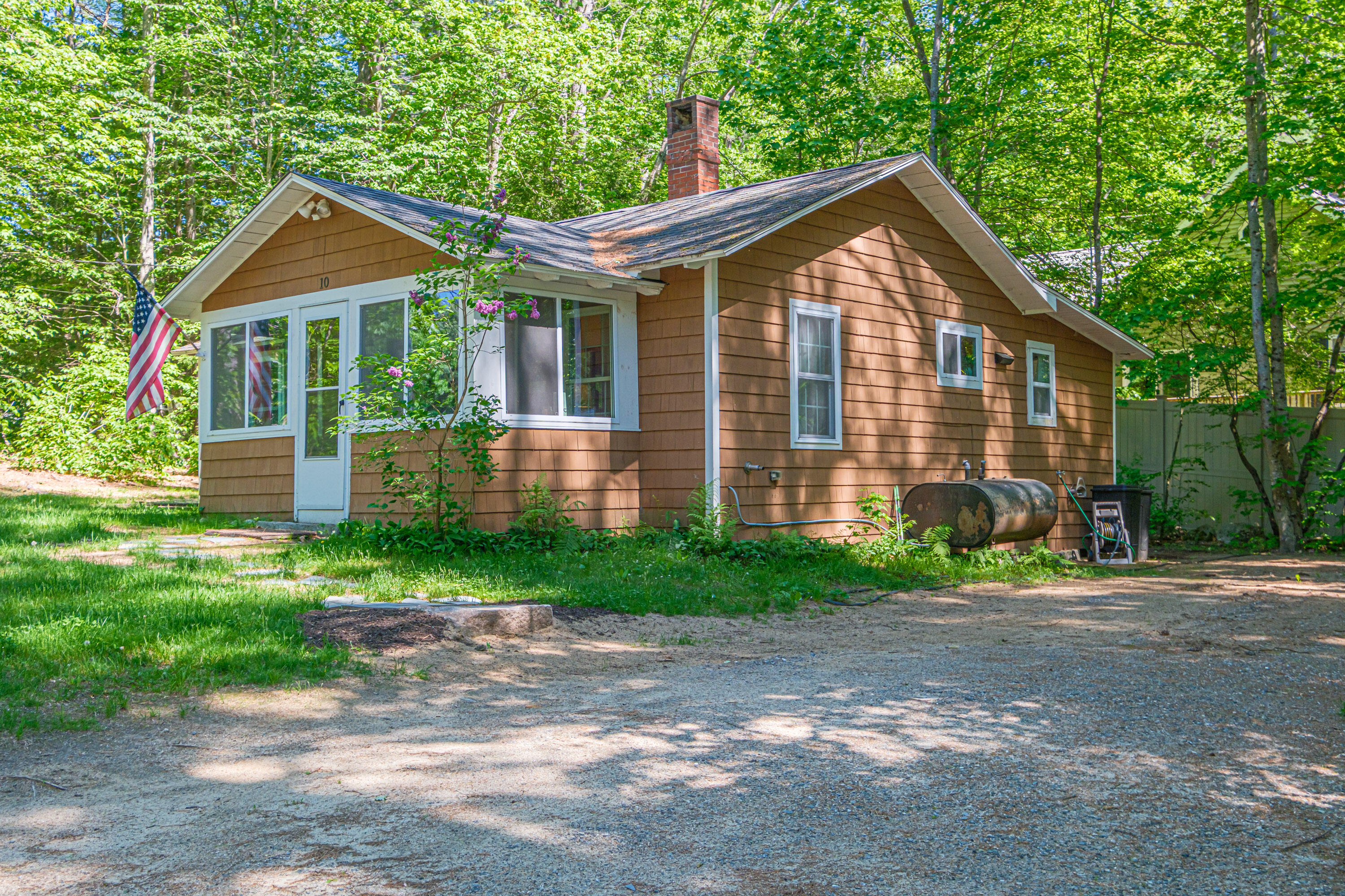 10 Jones Road Raymond, ME 04071 - Photo 2 of 51 20260603gp-62002