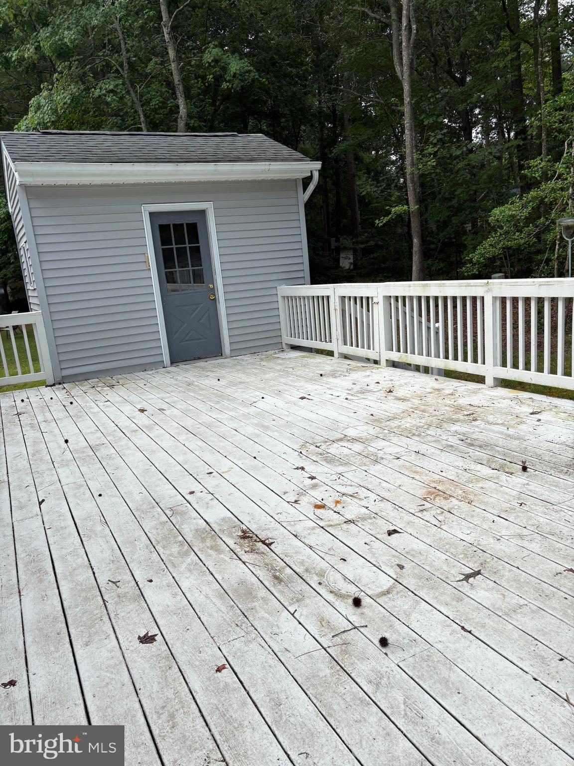 170 Windjammer Road Ocean Pines, MD 21811 - Photo 7 of 31 storage shed on the deck