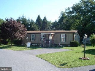 189 Hurst Road Ephrata, PA 17522 - Photo 1 of 8 Gallery Image 1