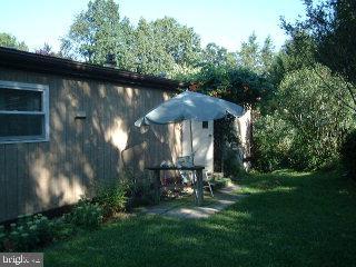 189 Hurst Road Ephrata, PA 17522 - Photo 2 of 8 Gallery Image 2