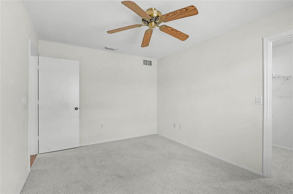 5852 Lincoln Road Venice, FL 34293 - Photo 23 of 37