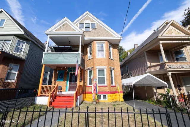$329,900 | 947 Park Avenue, Schenectady, NY 12308