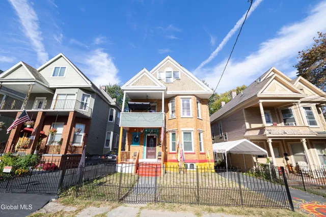 $329,900 | 947 Park Avenue, Schenectady, NY 12308