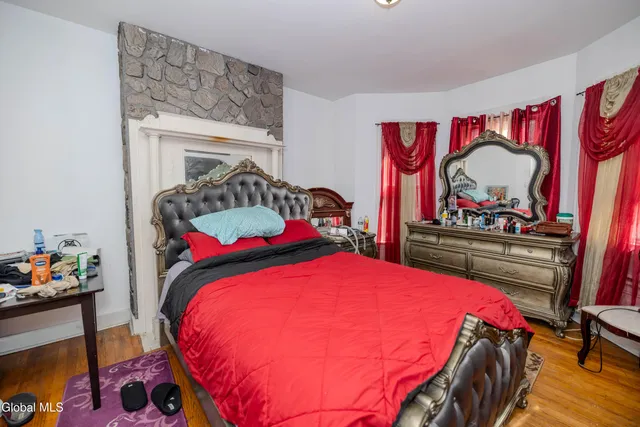 $329,900 | 947 Park Avenue, Schenectady, NY 12308