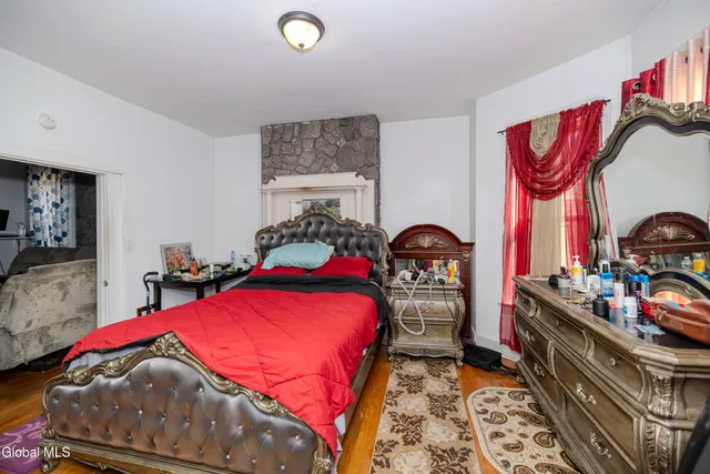 $329,900 | 947 Park Avenue, Schenectady, NY 12308