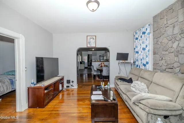 $329,900 | 947 Park Avenue, Schenectady, NY 12308