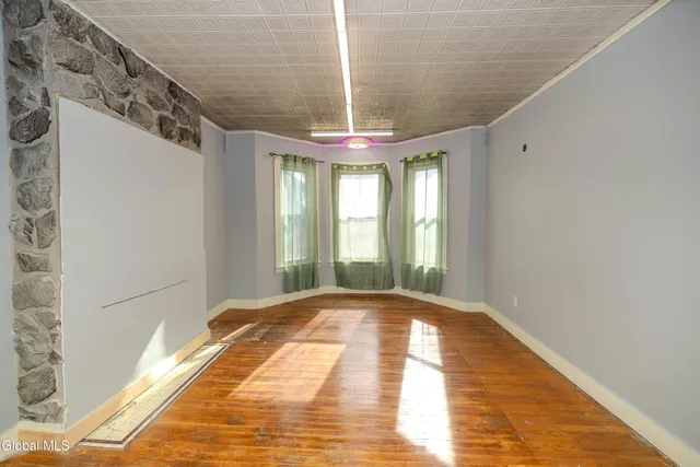 $329,900 | 947 Park Avenue, Schenectady, NY 12308