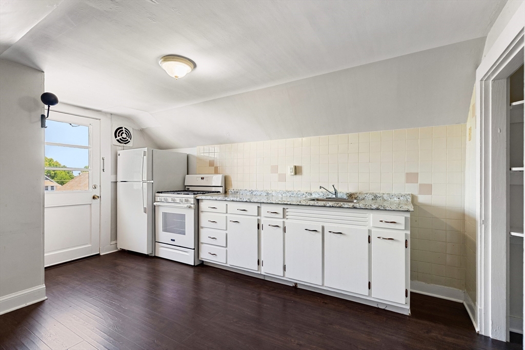 33 Kimball Road Watertown, MA 02472 - Photo 27 of 36 Gallery Image 27