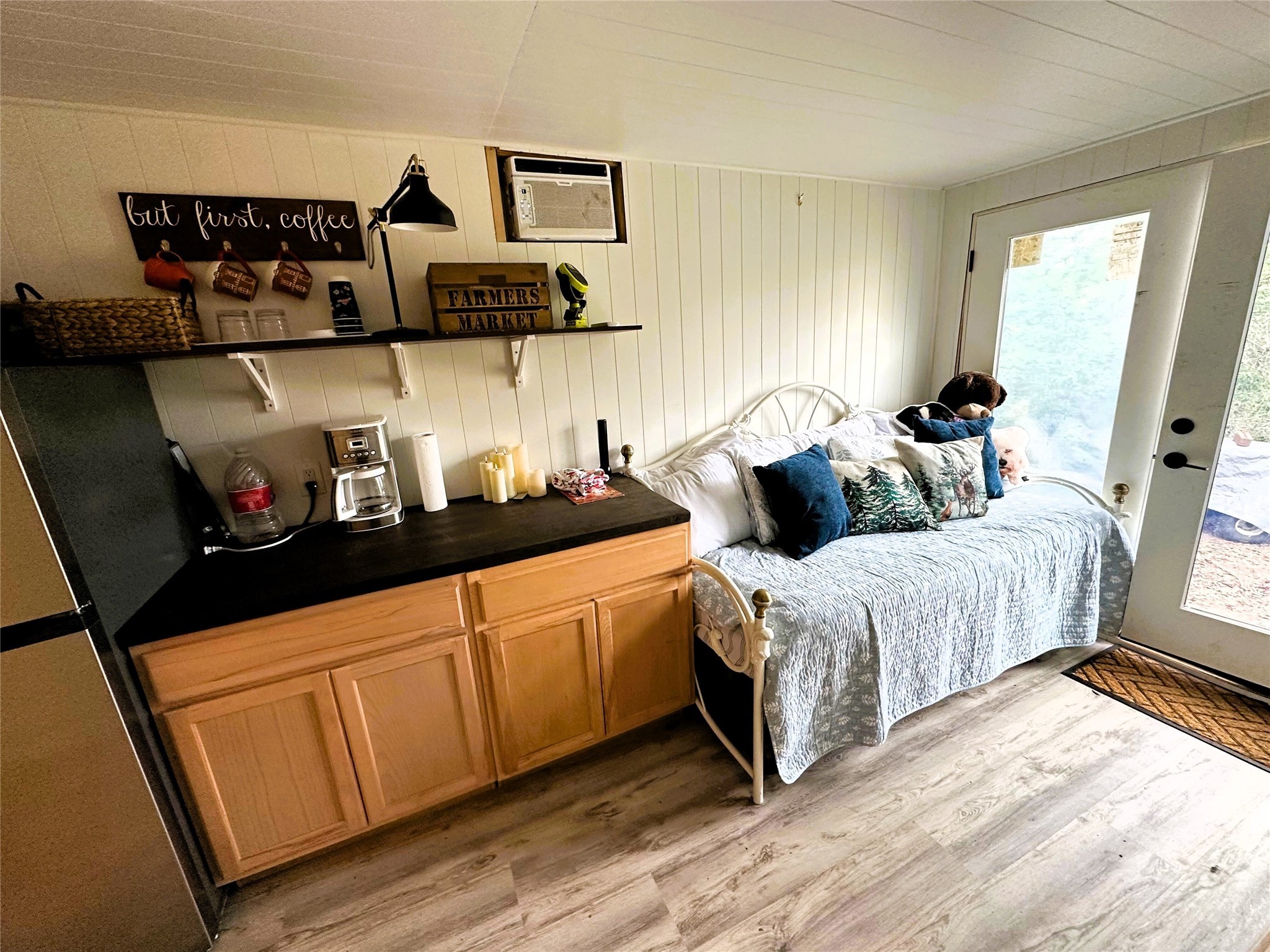 0 South Fm 1486 Road Montgomery, TX 77316 - Photo 22 of 33 Guest living and kitchenette