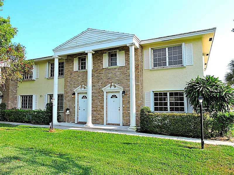 30 Southwest 5th Avenue, Unit 40 Boca Raton, FL 33432 - Photo 1 of 16 Exterior Front