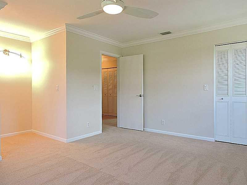 30 Southwest 5th Avenue, Unit 40 Boca Raton, FL 33432 - Photo 12 of 16 Bedroom
