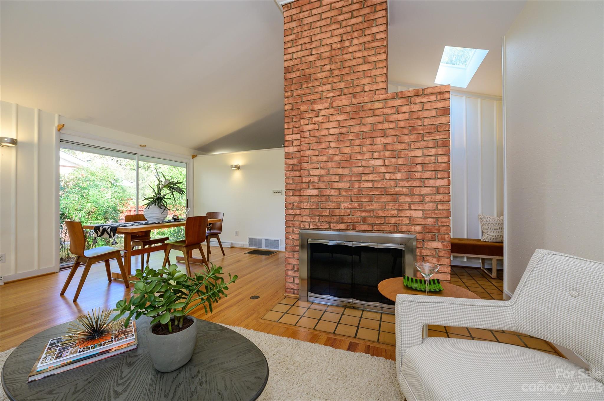 5821 Murrayhill Road Charlotte, NC 28210 - Photo 11 of 40 Gallery Image 11
