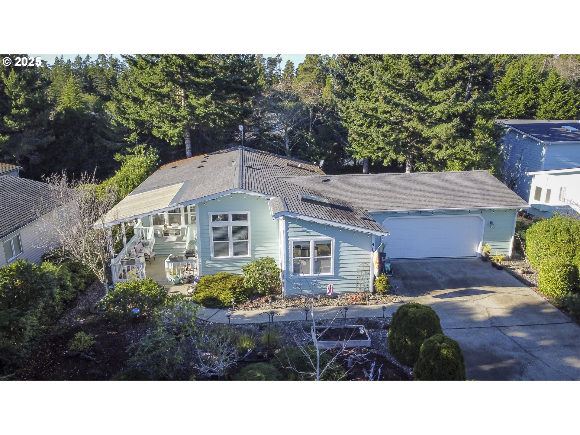 515 Robin Lane Florence, OR 97439 - Photo 3 of 38