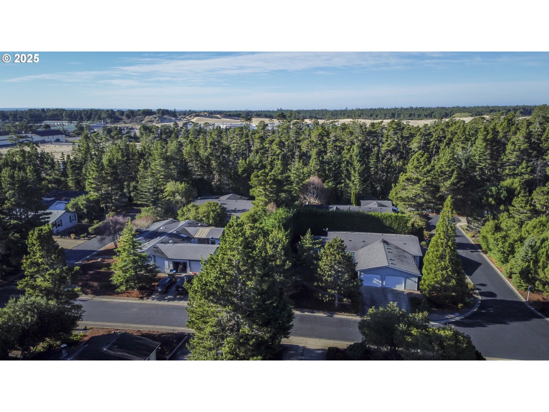 515 Robin Lane Florence, OR 97439 - Photo 37 of 38