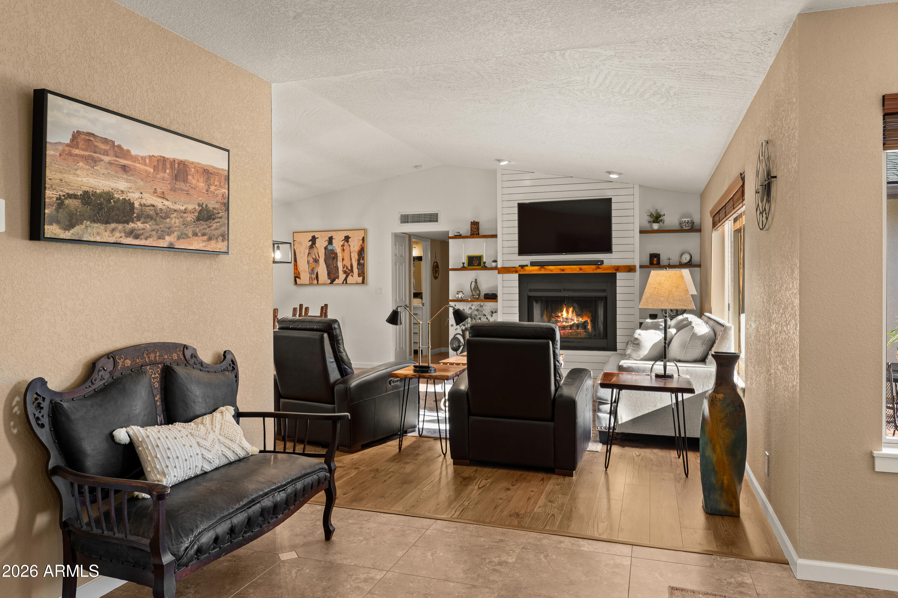 300 Raintree Road Sedona, AZ 86351 - Photo 11 of 65 JL_300RainTreeRd-interiors-CommonAreas-0