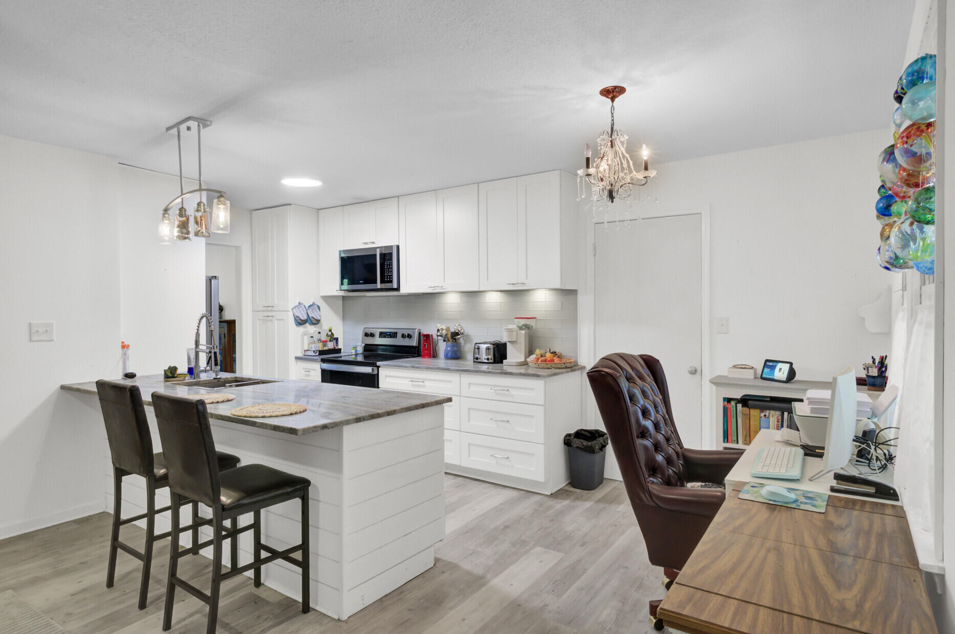 203 Jimbo Road Summerville, SC 29485 - Photo 11 of 39 11_11_mls