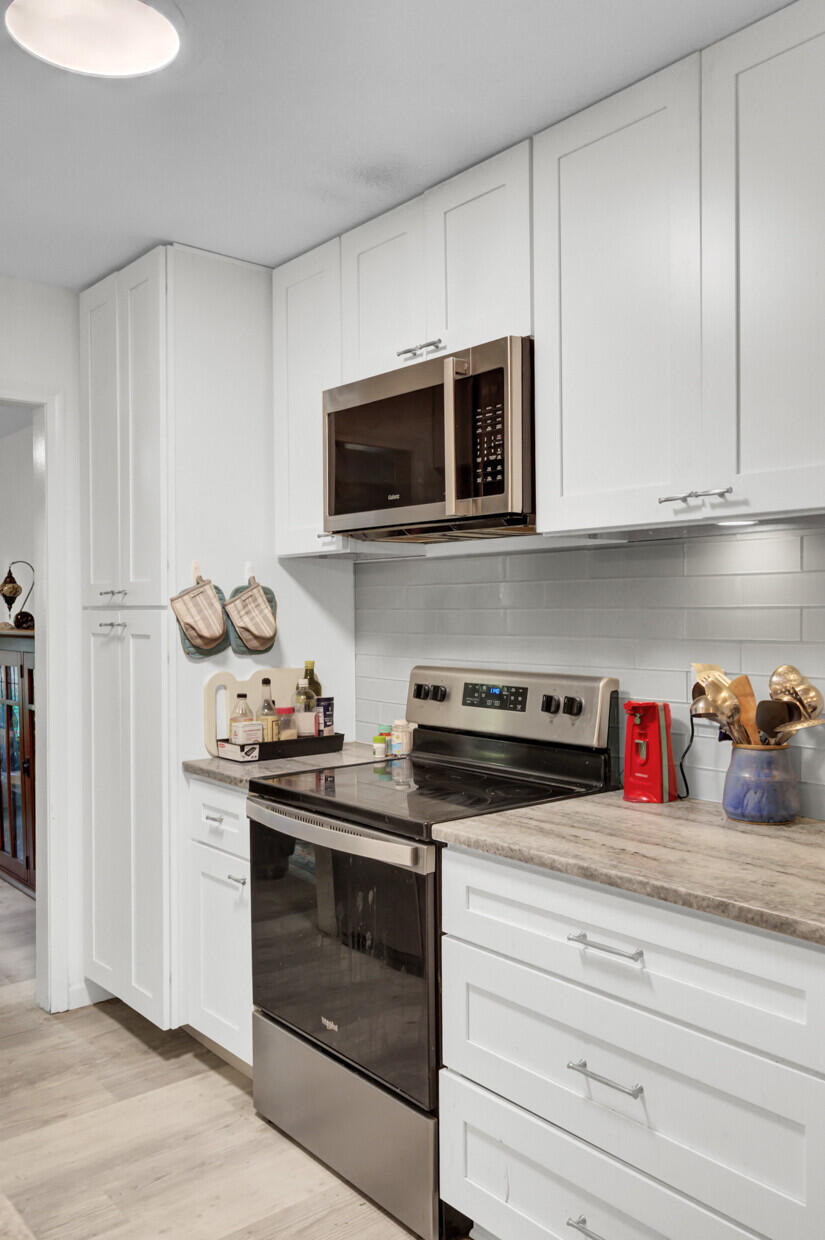 203 Jimbo Road Summerville, SC 29485 - Photo 16 of 39 16_16_mls