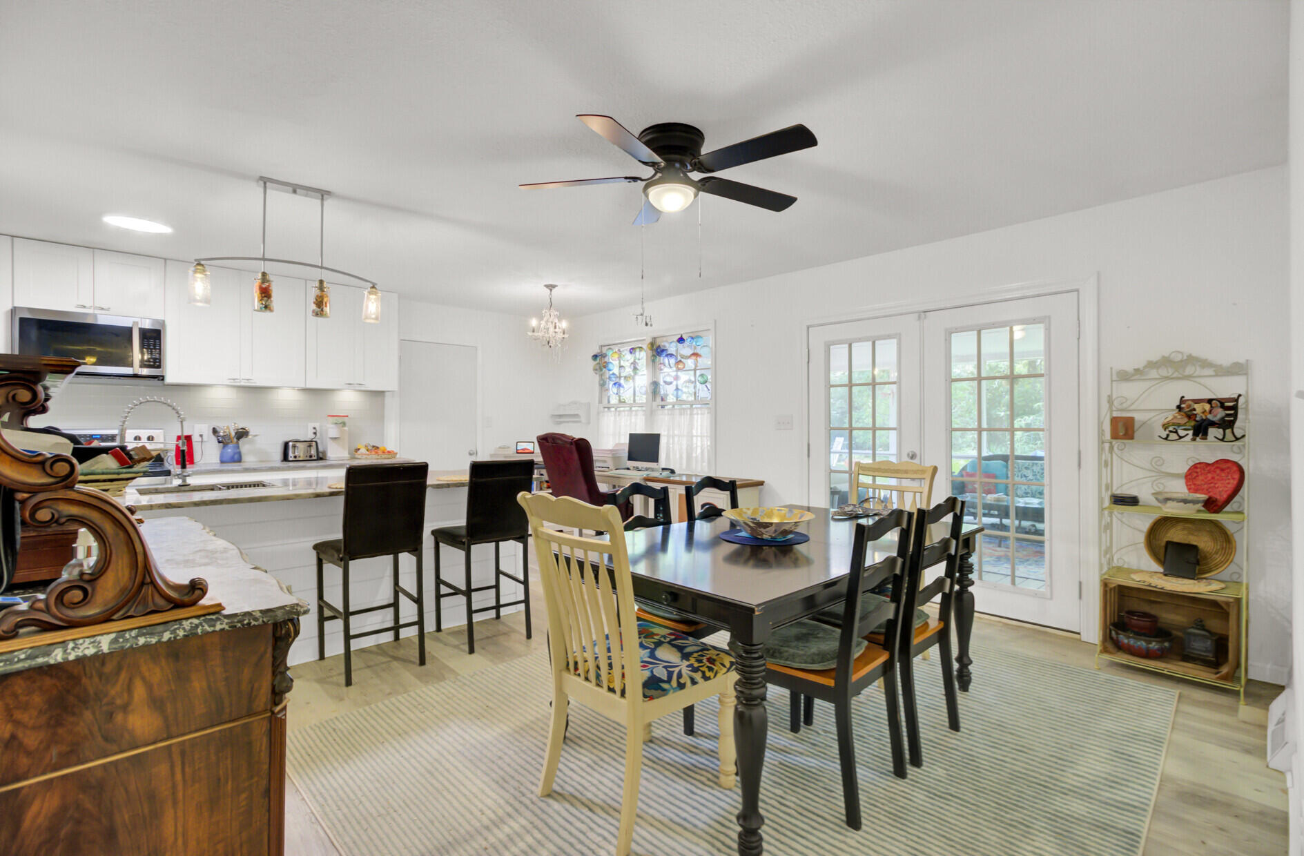 203 Jimbo Road Summerville, SC 29485 - Photo 18 of 39 18_18_mls