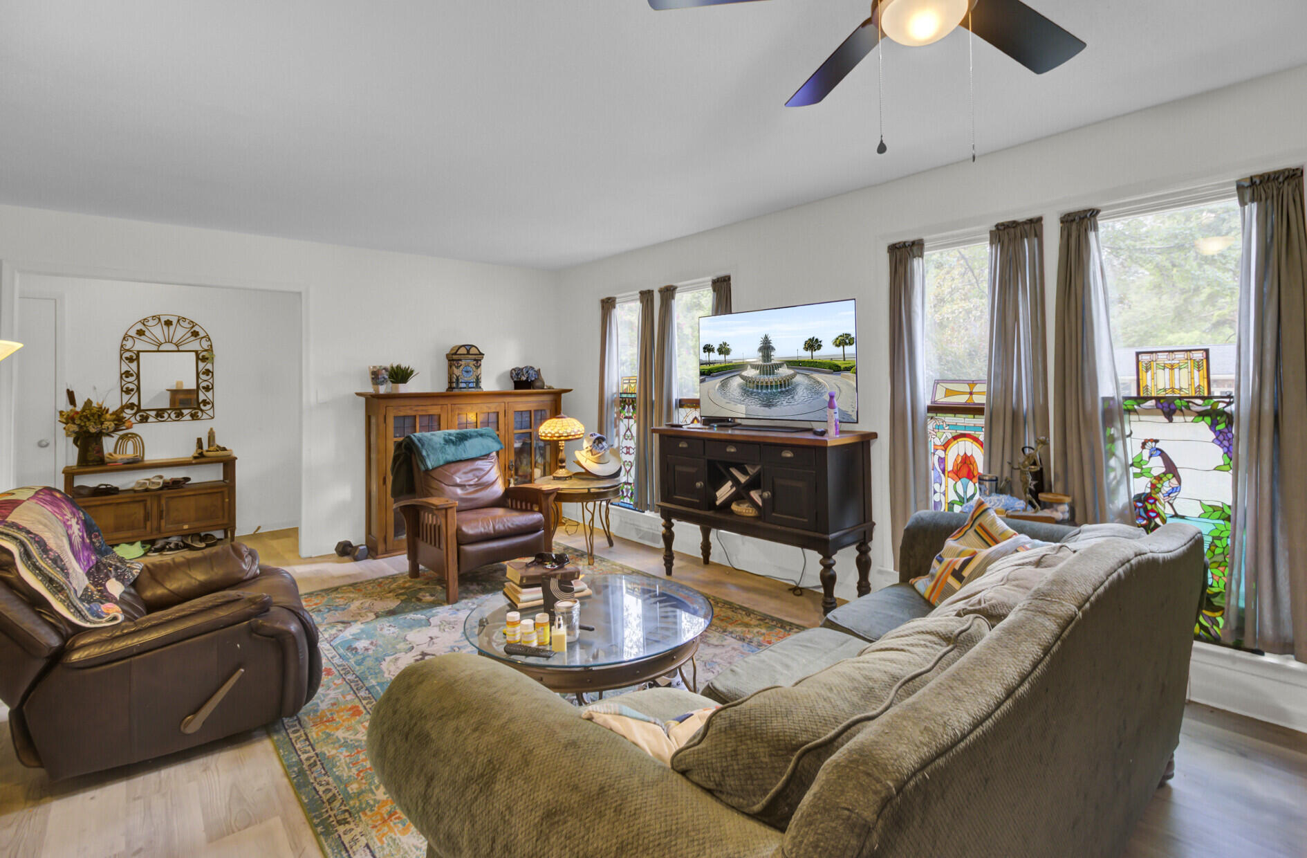 203 Jimbo Road Summerville, SC 29485 - Photo 9 of 39 09_9_mls