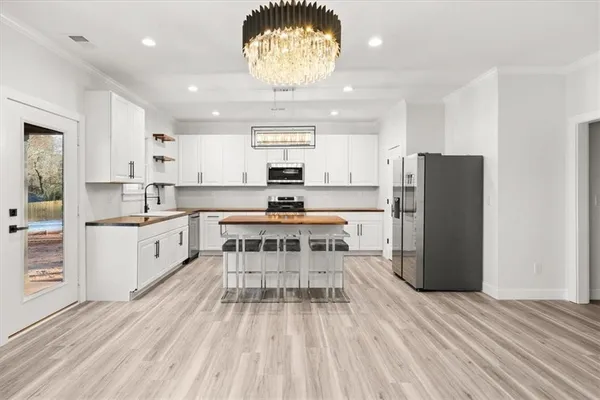 $6,500 | 2895 Jones Mill Road, Doraville, GA 30360