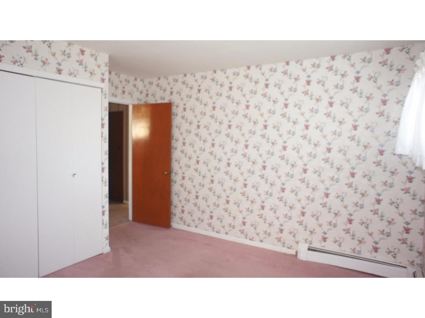 11005 Stevens Road Philadelphia, PA 19116 - Photo 20 of 25 Bedroom - Main