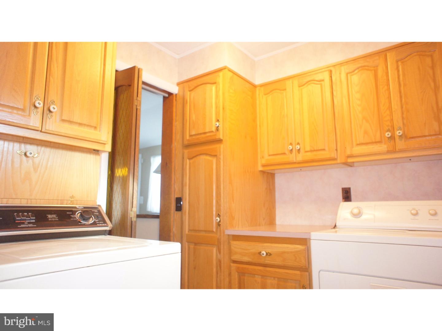 11005 Stevens Road Philadelphia, PA 19116 - Photo 7 of 25 Laundry Room