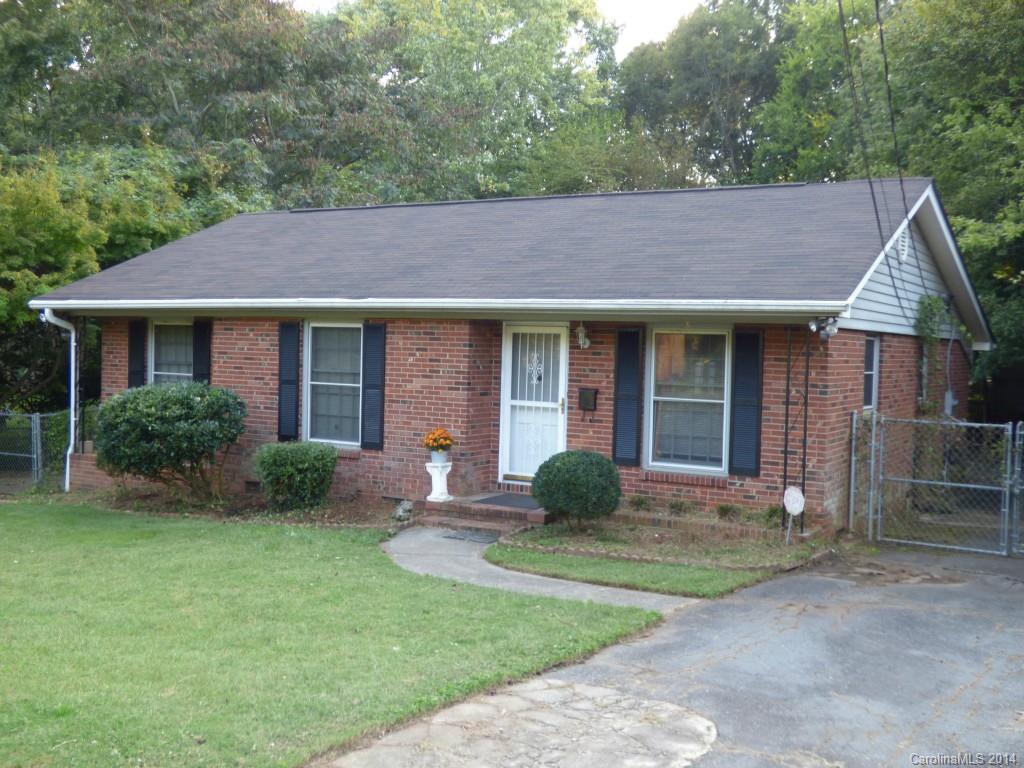 3720 Topsfield Road Charlotte, NC 28211 - Photo 1 of 17 Gallery Image 1