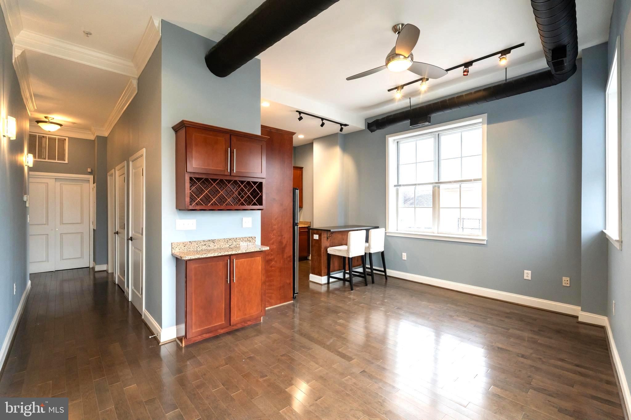 207 Rector Street, Unit 2F Philadelphia, PA 19128 - Photo 5 of 17