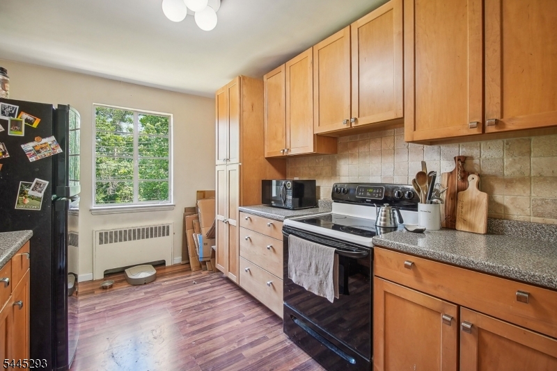93 Troy Drive, Unit D Springfield, NJ 07081 - Photo 8 of 14