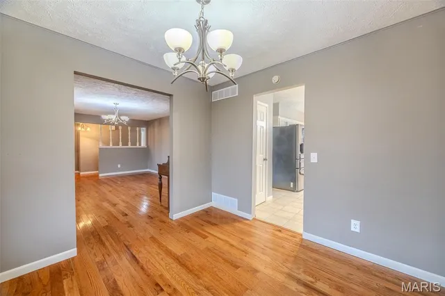 $519,900 | 22800 Highway North, Lebanon, MO 65536