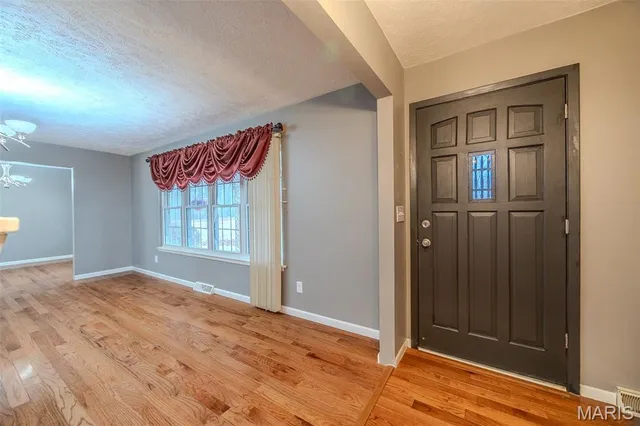 $519,900 | 22800 Highway North, Lebanon, MO 65536