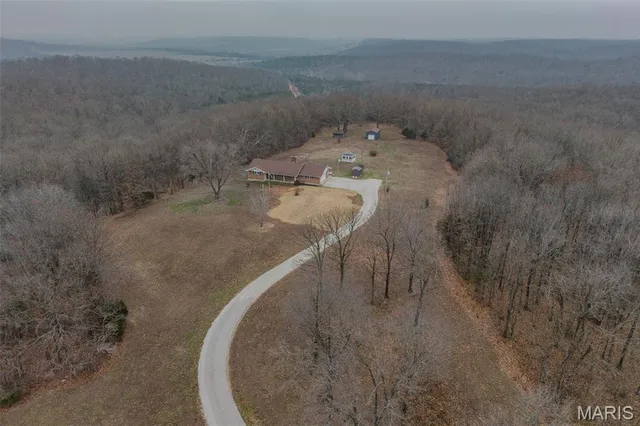 $519,900 | 22800 Highway North, Lebanon, MO 65536