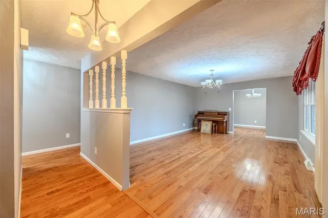 $519,900 | 22800 Highway North, Lebanon, MO 65536