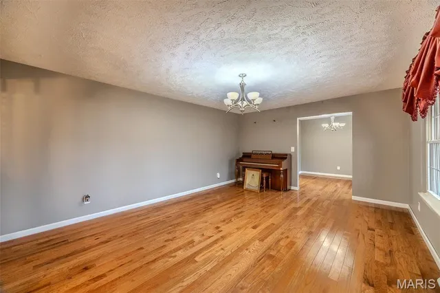 $519,900 | 22800 Highway North, Lebanon, MO 65536