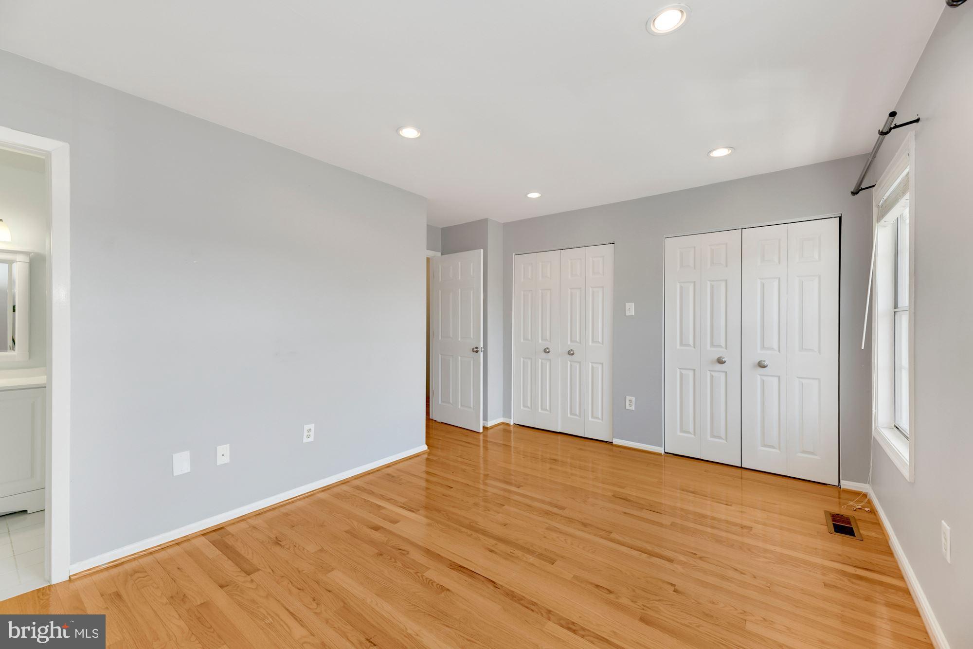935 South Rolfe Street, Unit 2 Arlington, VA 22204 - Photo 17 of 29 Primary Bedroom