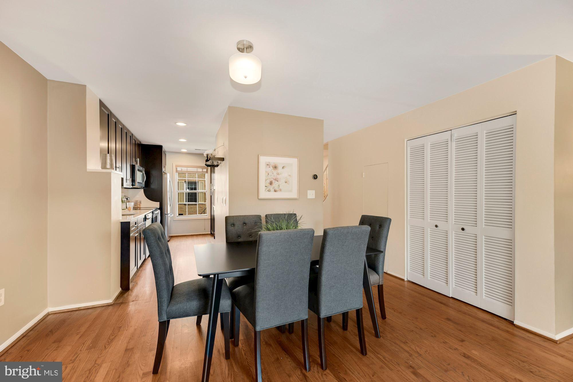 935 South Rolfe Street, Unit 2 Arlington, VA 22204 - Photo 10 of 29 Dining Room