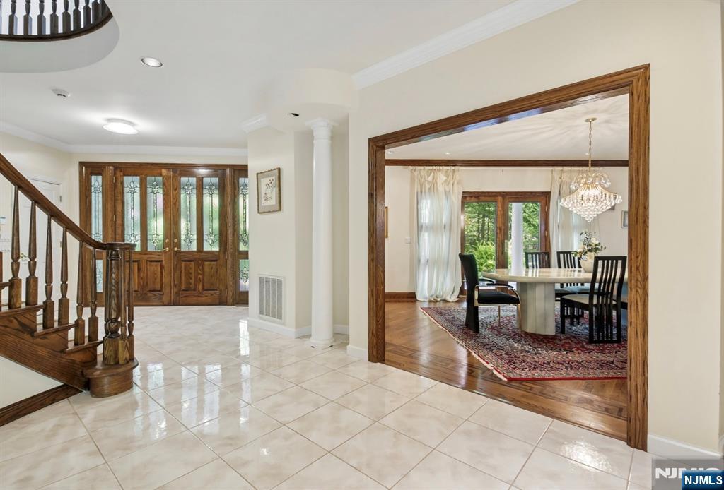 830 Shore Drive Butler, NJ 07405 - Photo 6 of 43