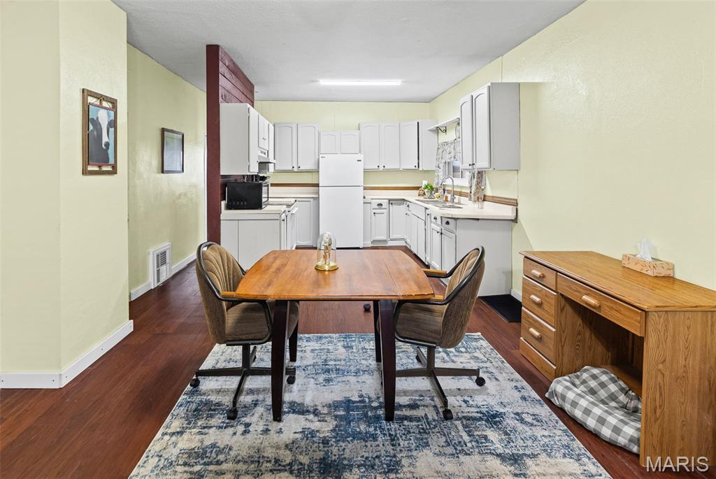 104 Helmuth Street Wilsonville, IL 62093 - Photo 15 of 28