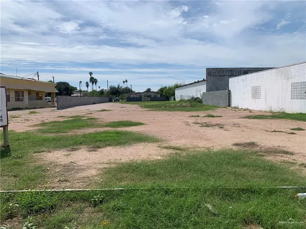 $550,000 | 711 West Business 83, Pharr, TX 78577