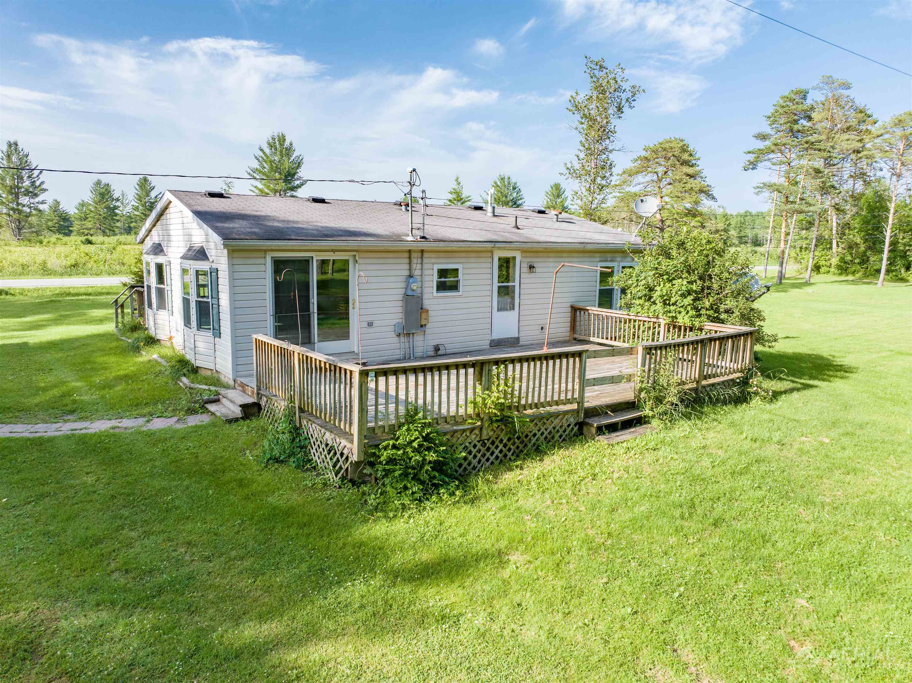 2882 School Road Alger, MI 48610 - Photo 10 of 35
