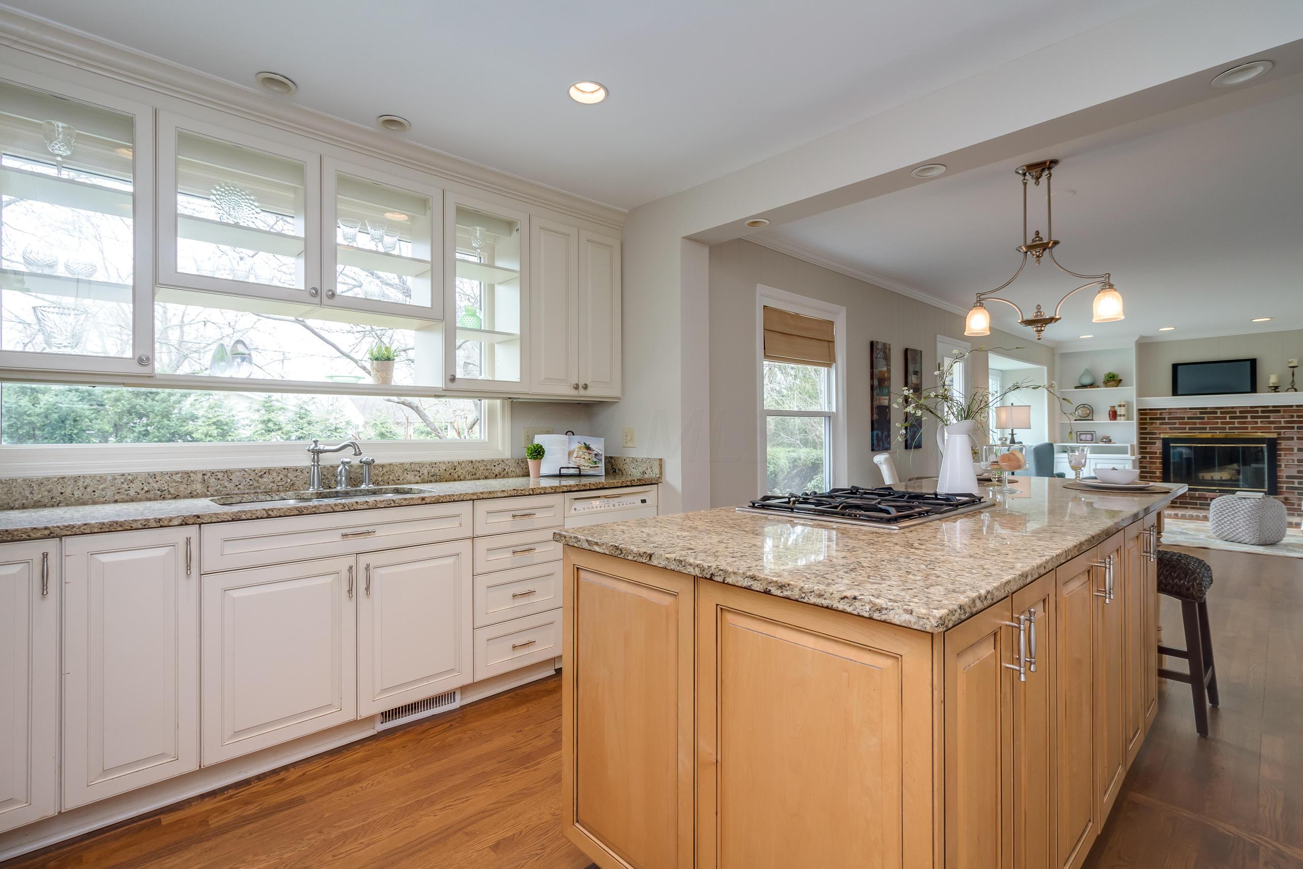 3629 Romnay Road Columbus, OH 43220 - Photo 10 of 28 Gallery Image 10