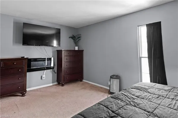 $147,900 | 201 East Montcastle Drive, Unit C, Greensboro, NC 27406