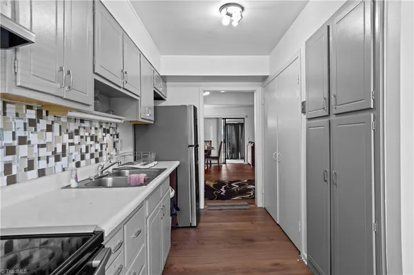 $147,900 | 201 East Montcastle Drive, Unit C, Greensboro, NC 27406