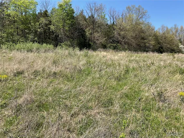 $189,900 | 121 Red Barn Lane, Defiance, MO 63341