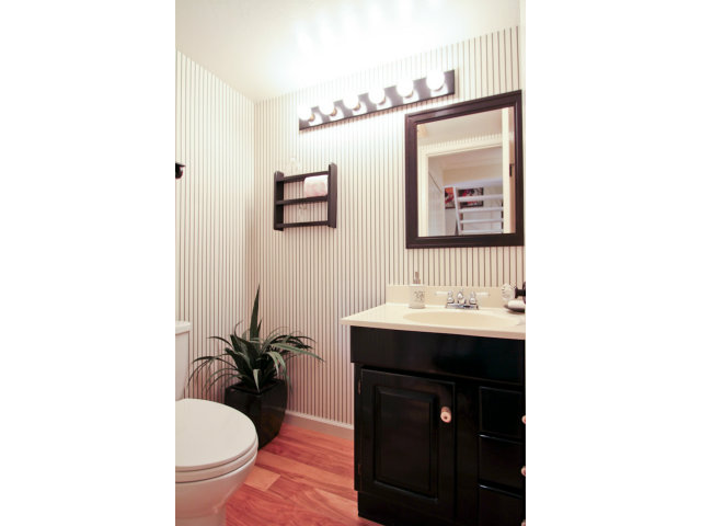 2544 West Middlefield Road Mountain View, CA 94043 - Photo 13 of 22 Gallery Image 13