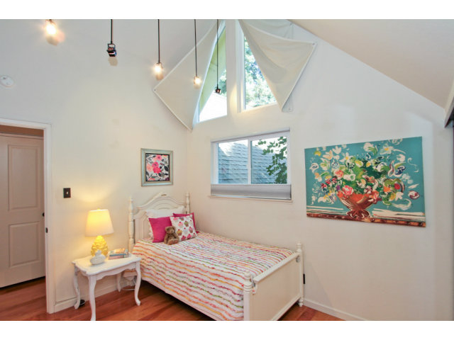 2544 West Middlefield Road Mountain View, CA 94043 - Photo 20 of 22 Gallery Image 20