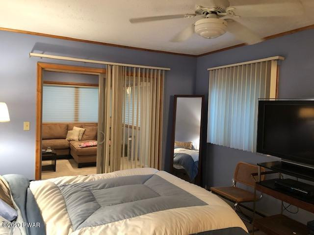 100 Surrey Drive Hawley, PA 18428 - Photo 18 of 31
