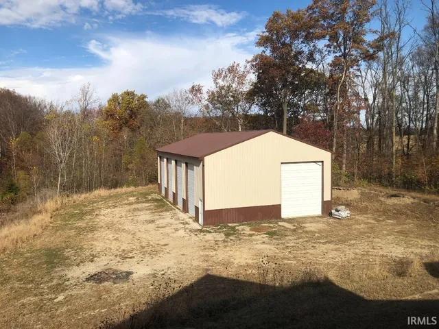 $324,900 | 5562 West 100 North, Andrews, IN 46702