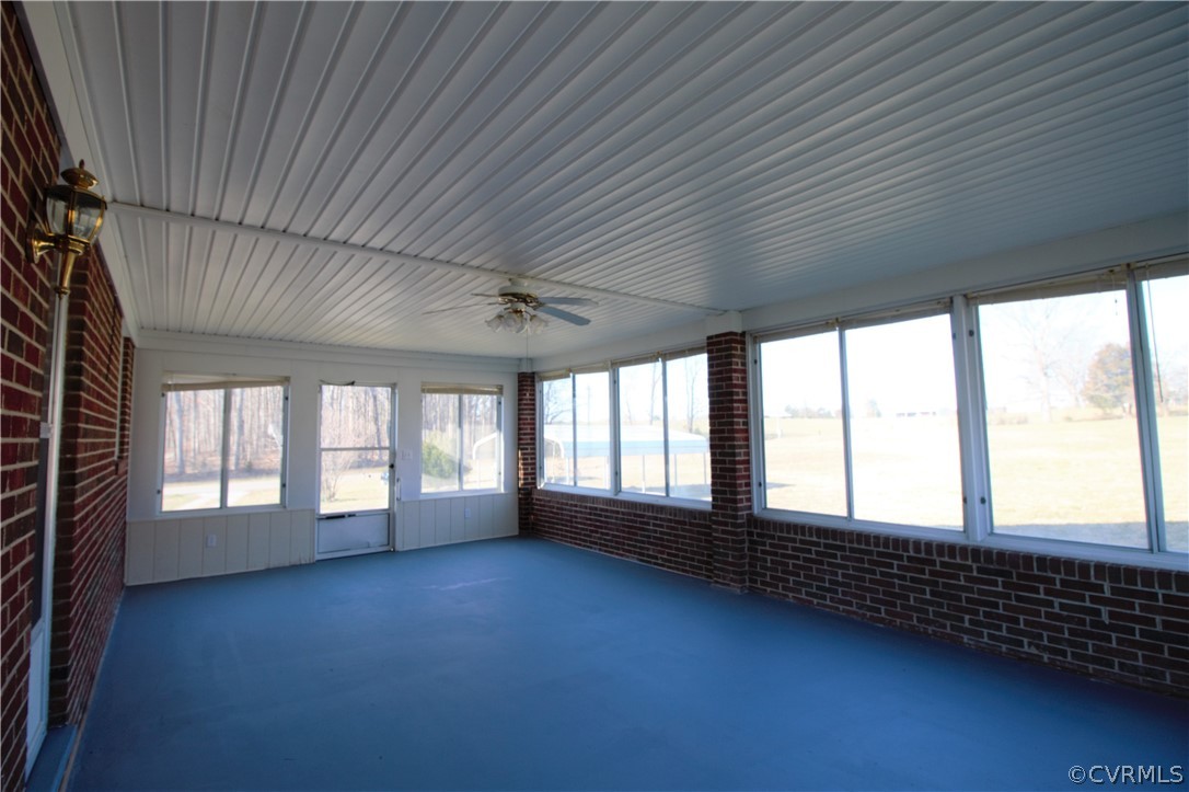 9893 Francisco Road Farmville, VA 23901 - Photo 5 of 26 a view of an empty room with a window