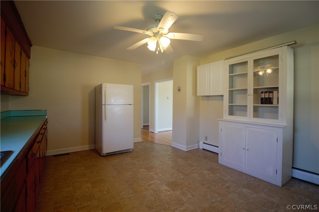 9893 Francisco Road Farmville, VA 23901 - Photo 10 of 26 a view of an empty room with a window